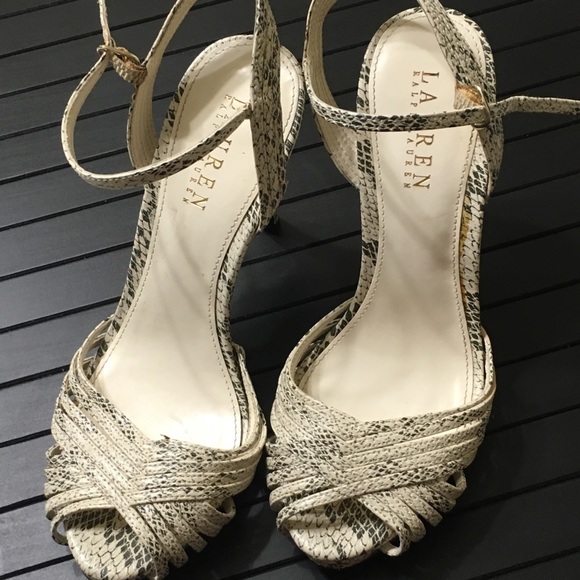 Lauren Ralph Heel - Picture 2 of 6